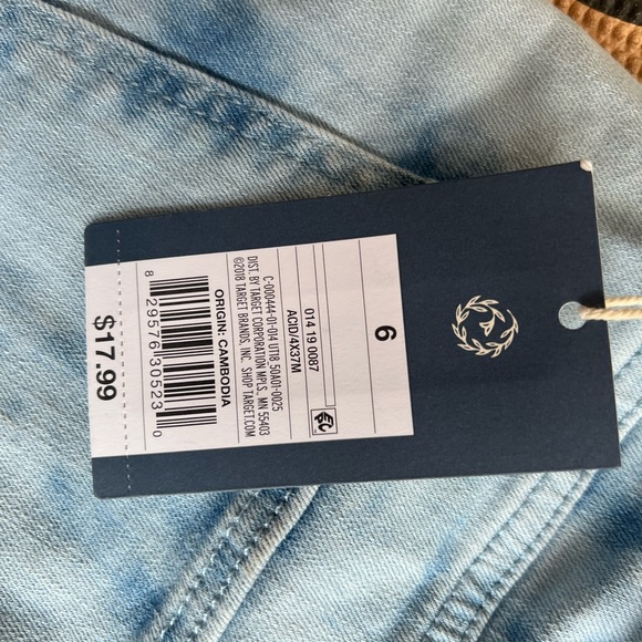 Universal thread shorts size 6 - Picture 5 of 6